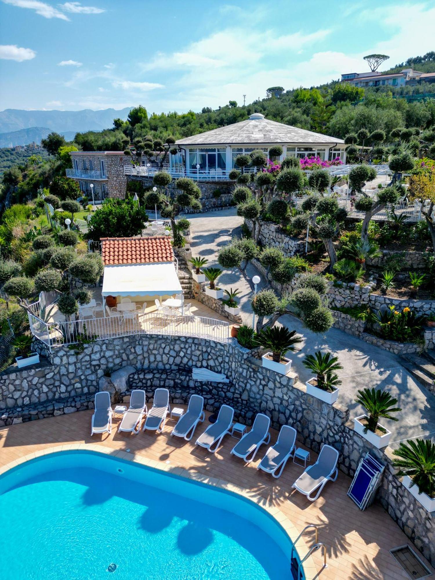 Hotel Villa Lubrense Sorrento Massa Lubrense Eksteriør billede