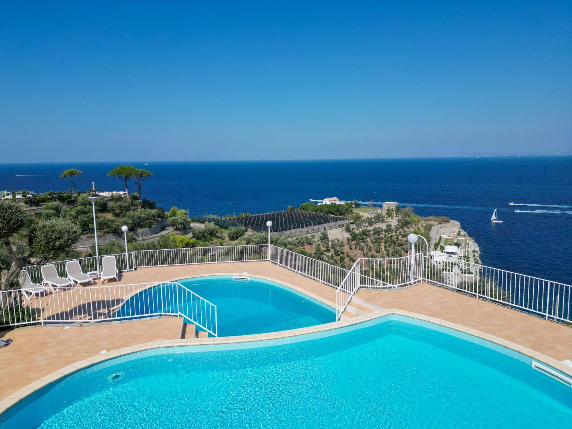 Hotel Villa Lubrense Sorrento Massa Lubrense Eksteriør billede